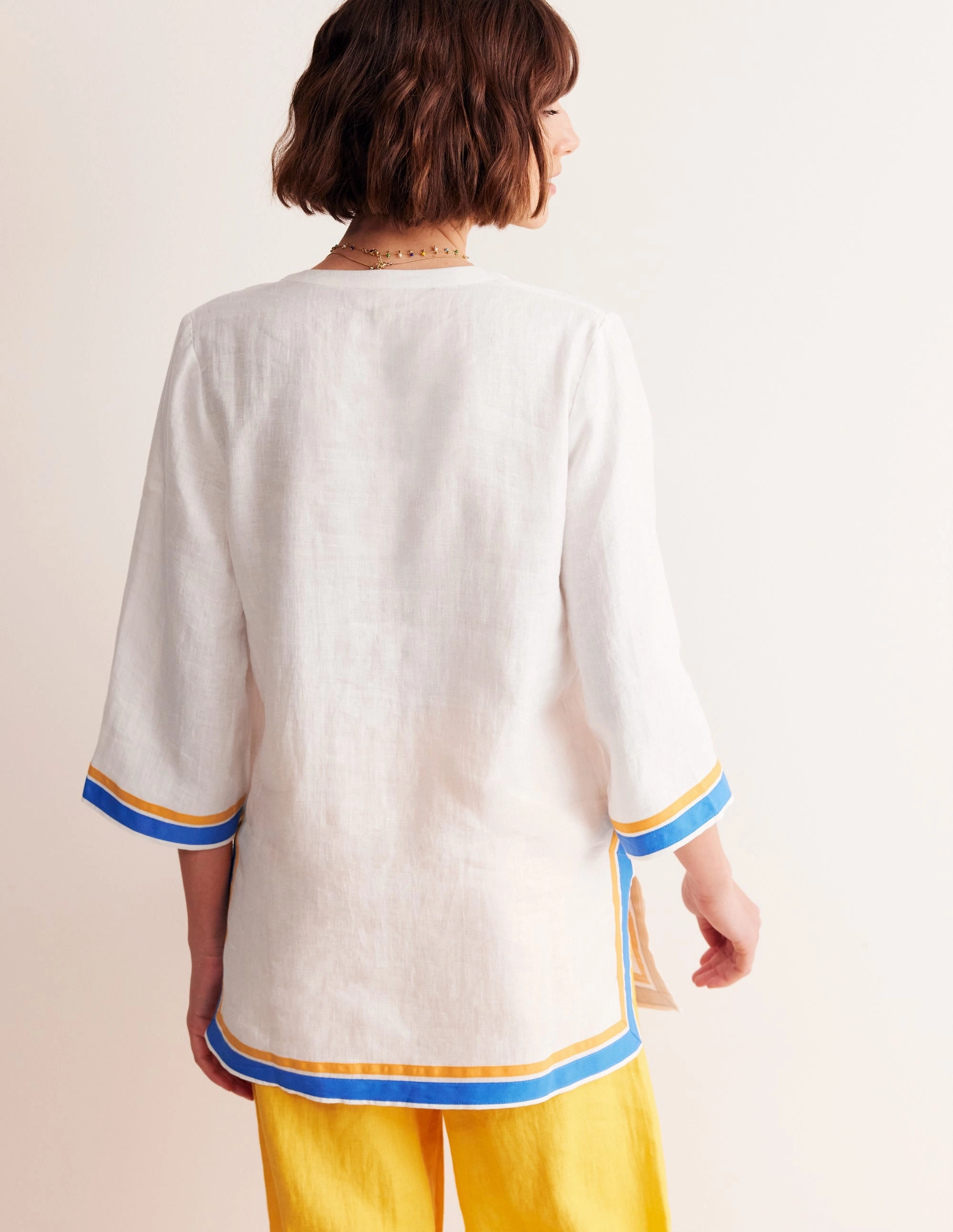 Modern innovation Everyday Essential Neck Detail Tunic Top-White, Surf the Web
