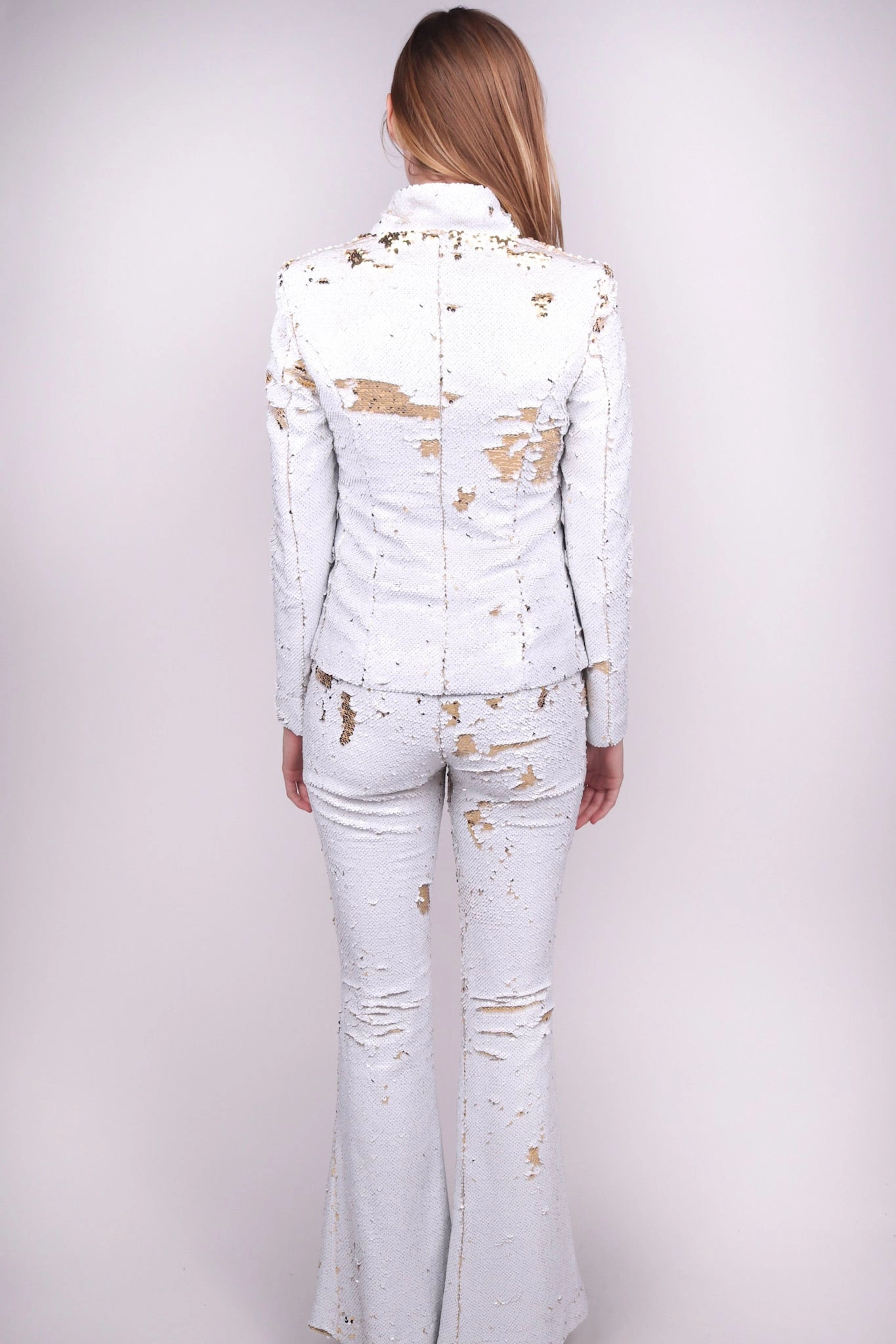 Flattering Cut Executive Fit Any Old Iron White Gold Suit