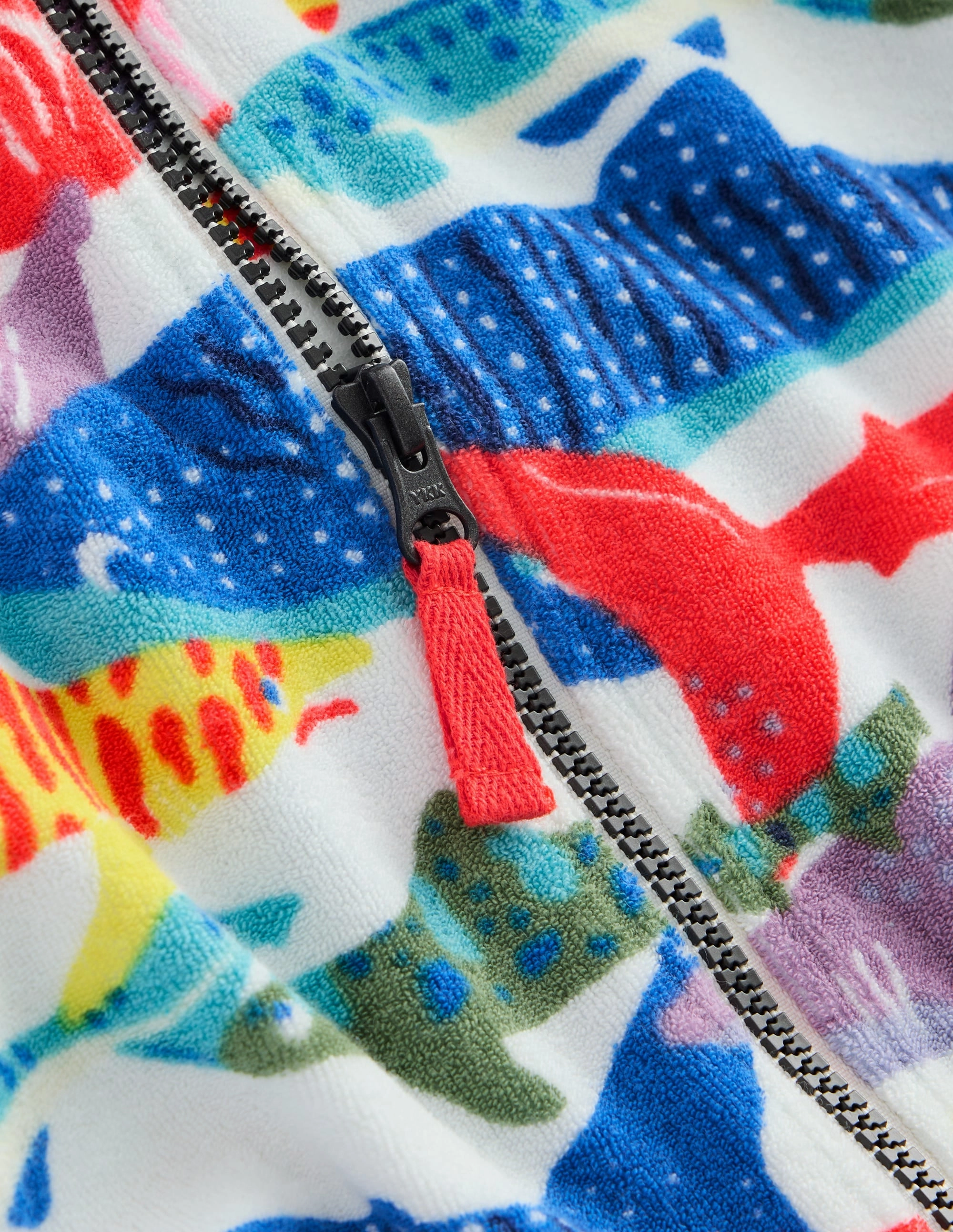 Towelling Zip-Up Throw-On-Ivory Riso Shark Comfort Seeker Seasonal Pick