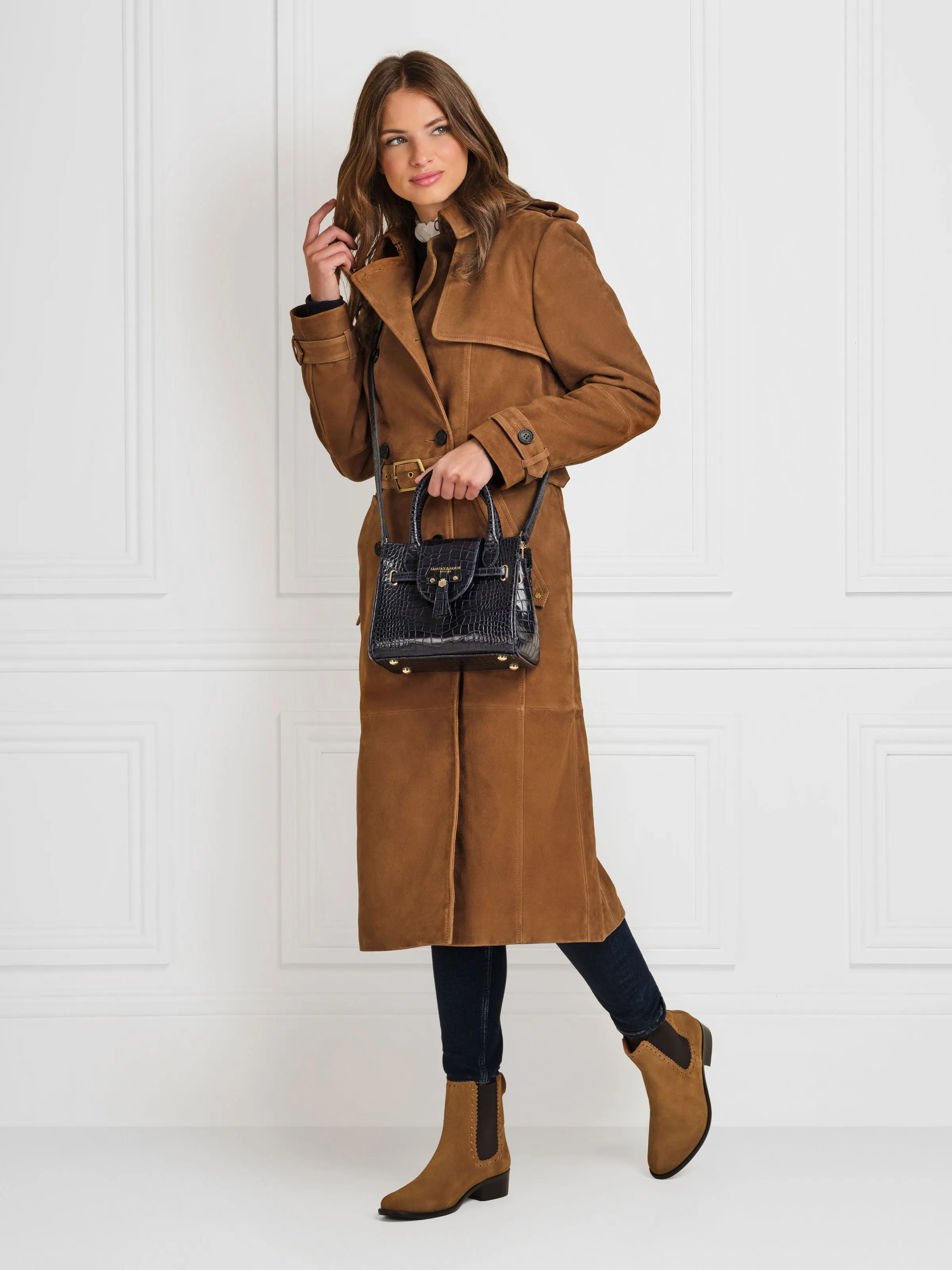 Run Errand Grippy Outsole Weather Resistant User Brogued Chelsea - Tan