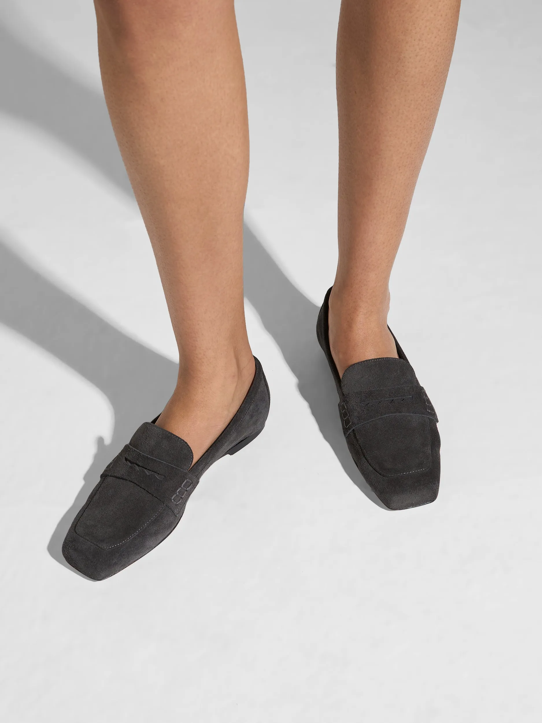 Lana Suede Loafers Even Walk Subtle Look
