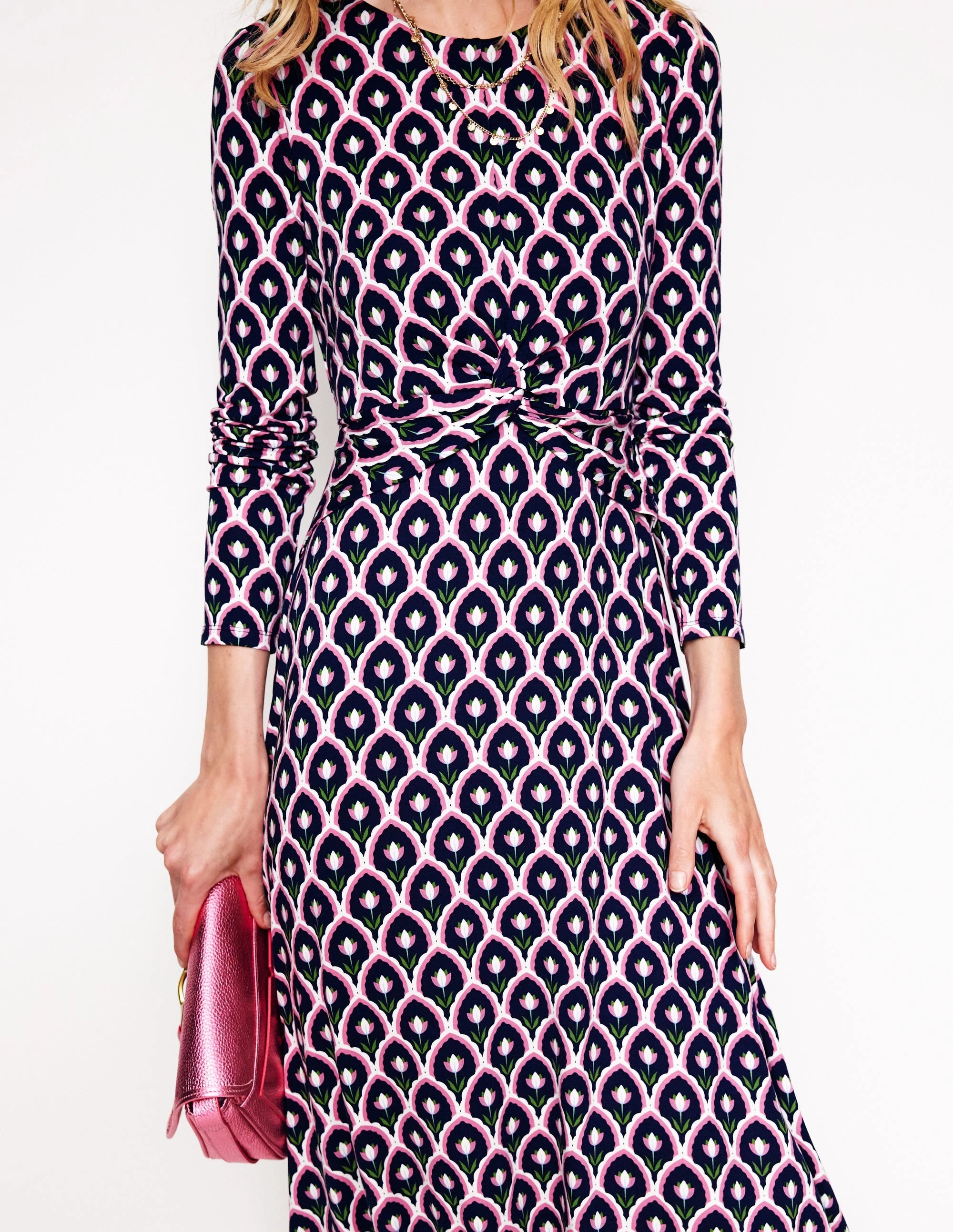 Layered Movement Timeless Waist Twisted Waist Jersey Dress-Navy, Tulip Scallop