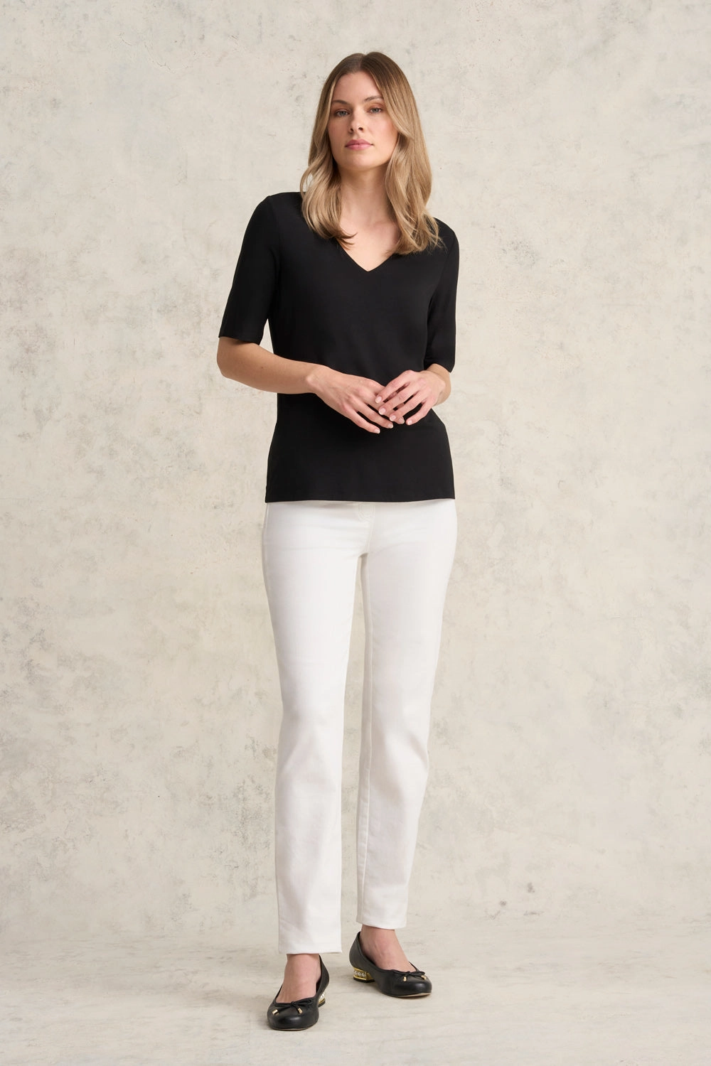 FrictionReducing Ultra Soft Texture V-Neck Tee - Black