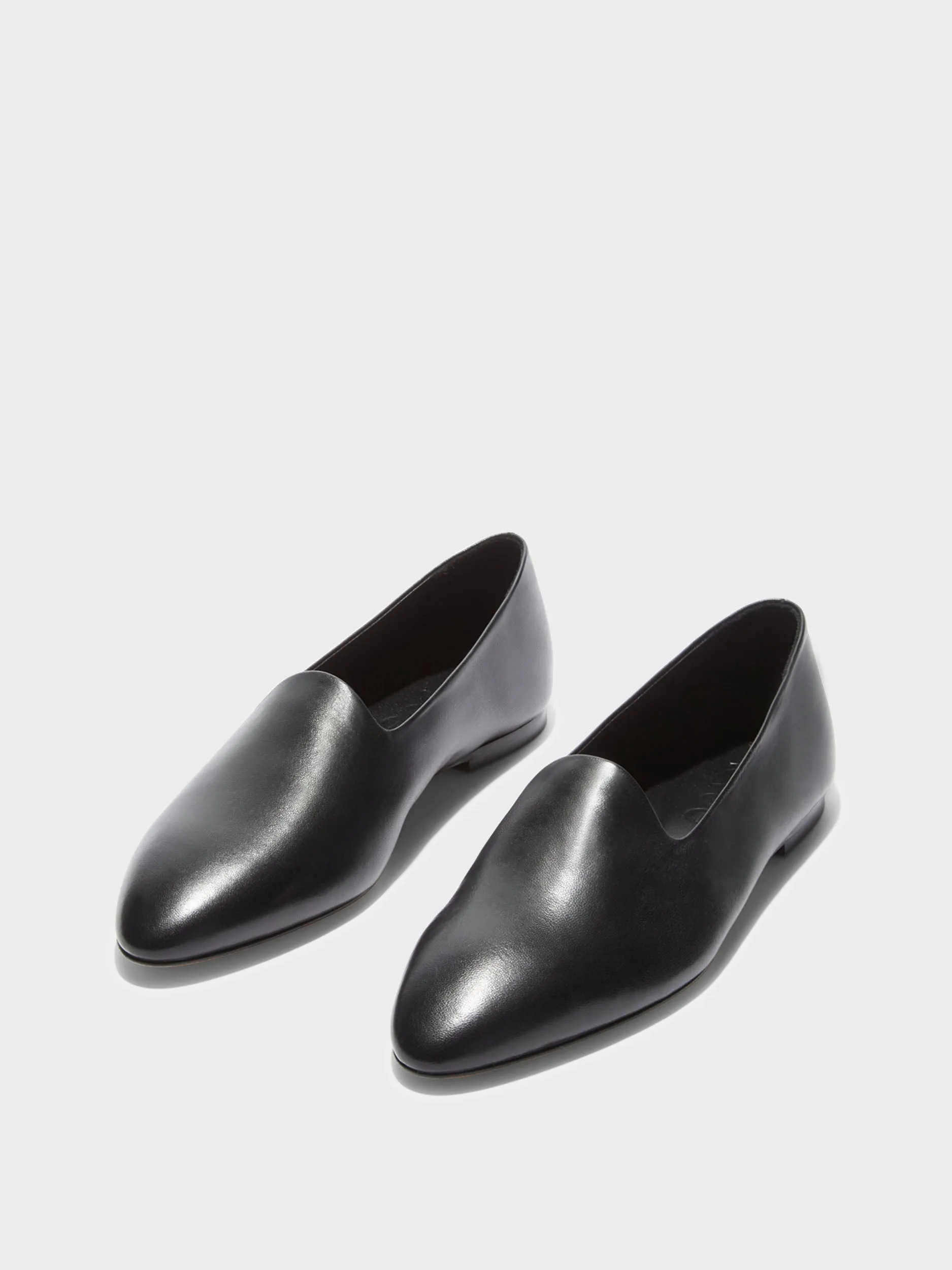 Vanna Almond-Toe Loafers Run Step Fast Wear