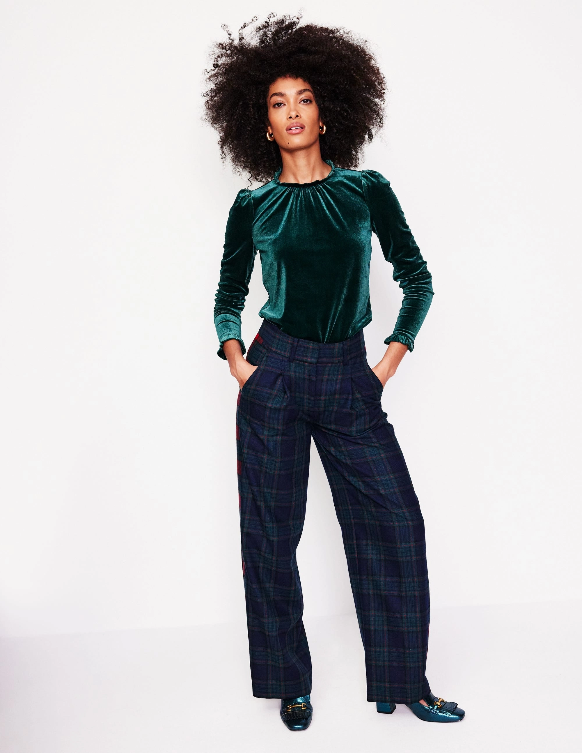 Seamless Edging Stretch Waist Velvet Frill Neck Top-Glade