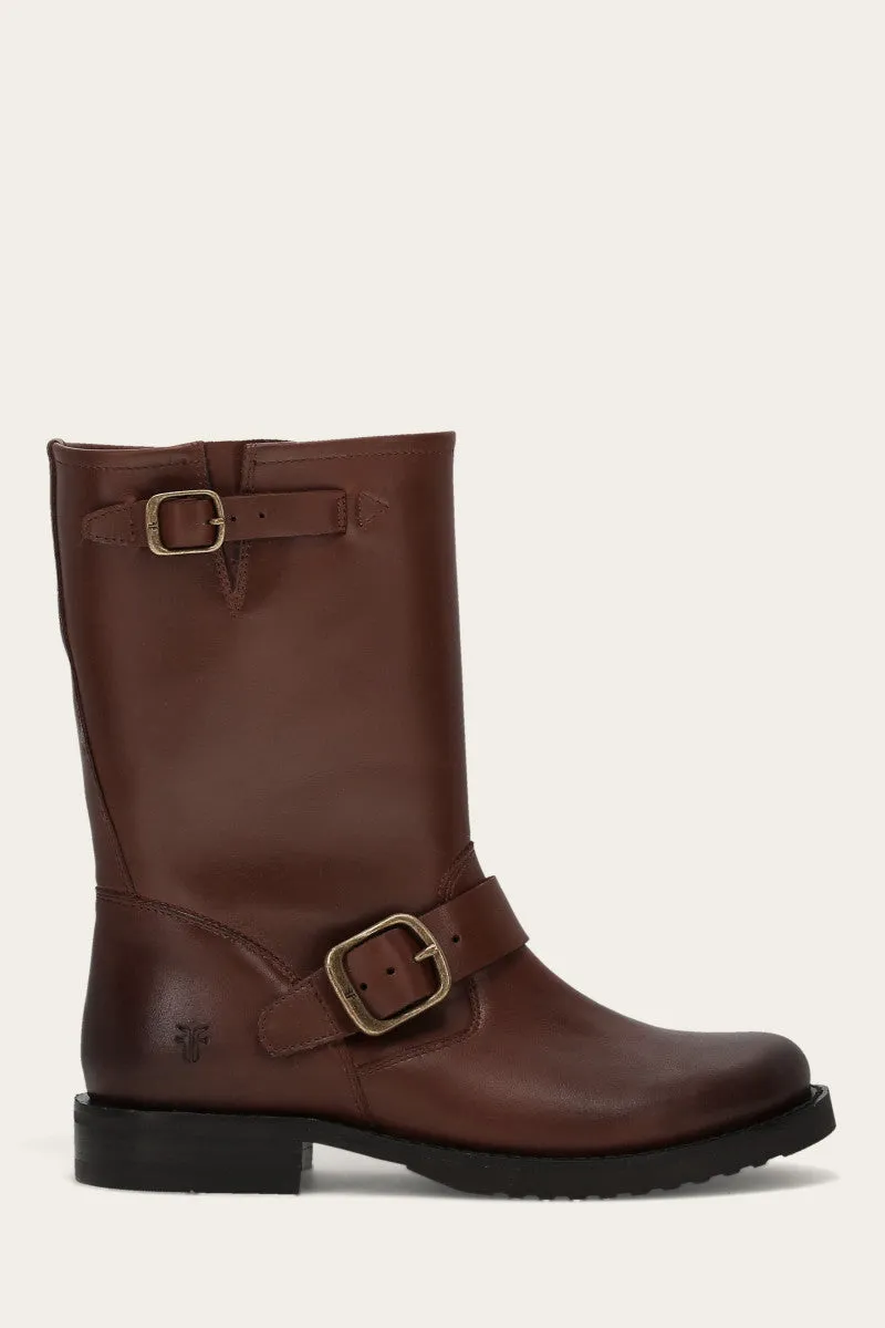 Veronica Flex Short Anti Slip Traction Suede