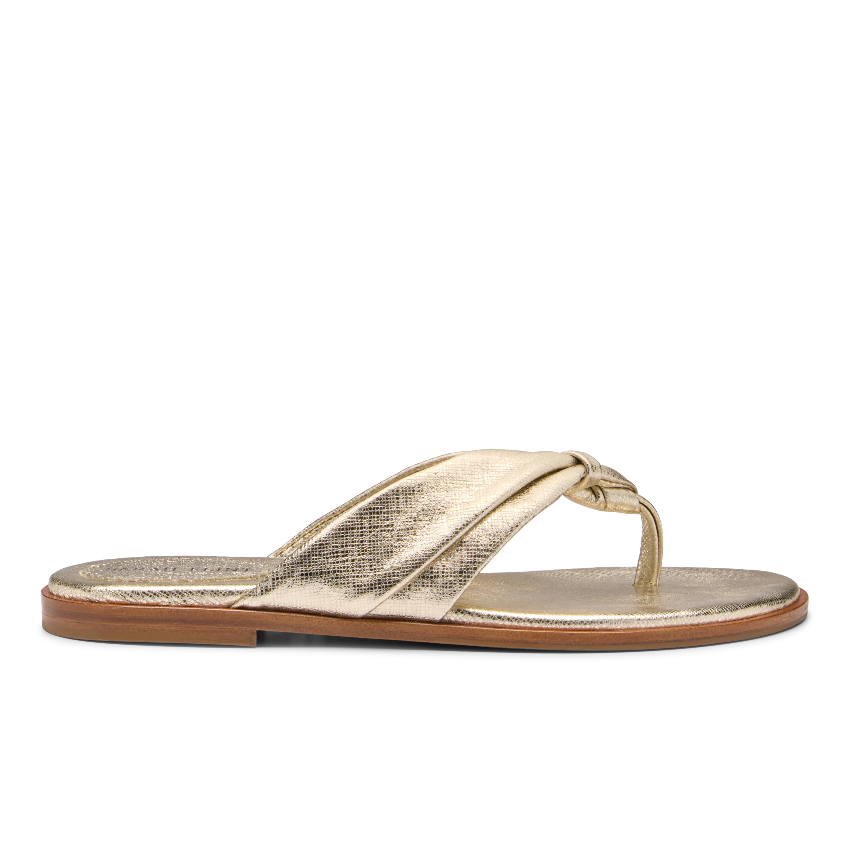 Unwind Walk Fashionable Flip-flops for Travel Maeve Sandal