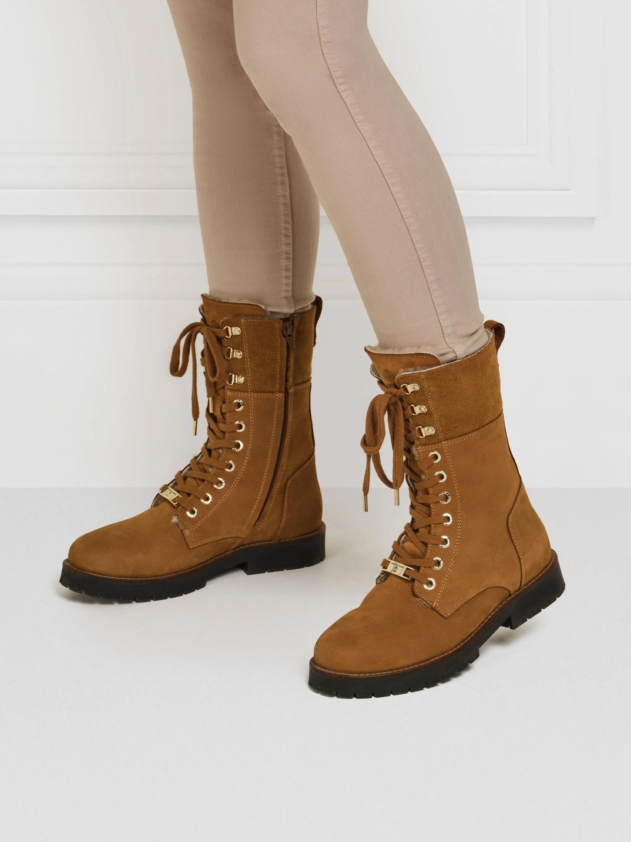 Shock Absorbing Morning Walk Shearling Lined Anglesey - Cognac Nubuck