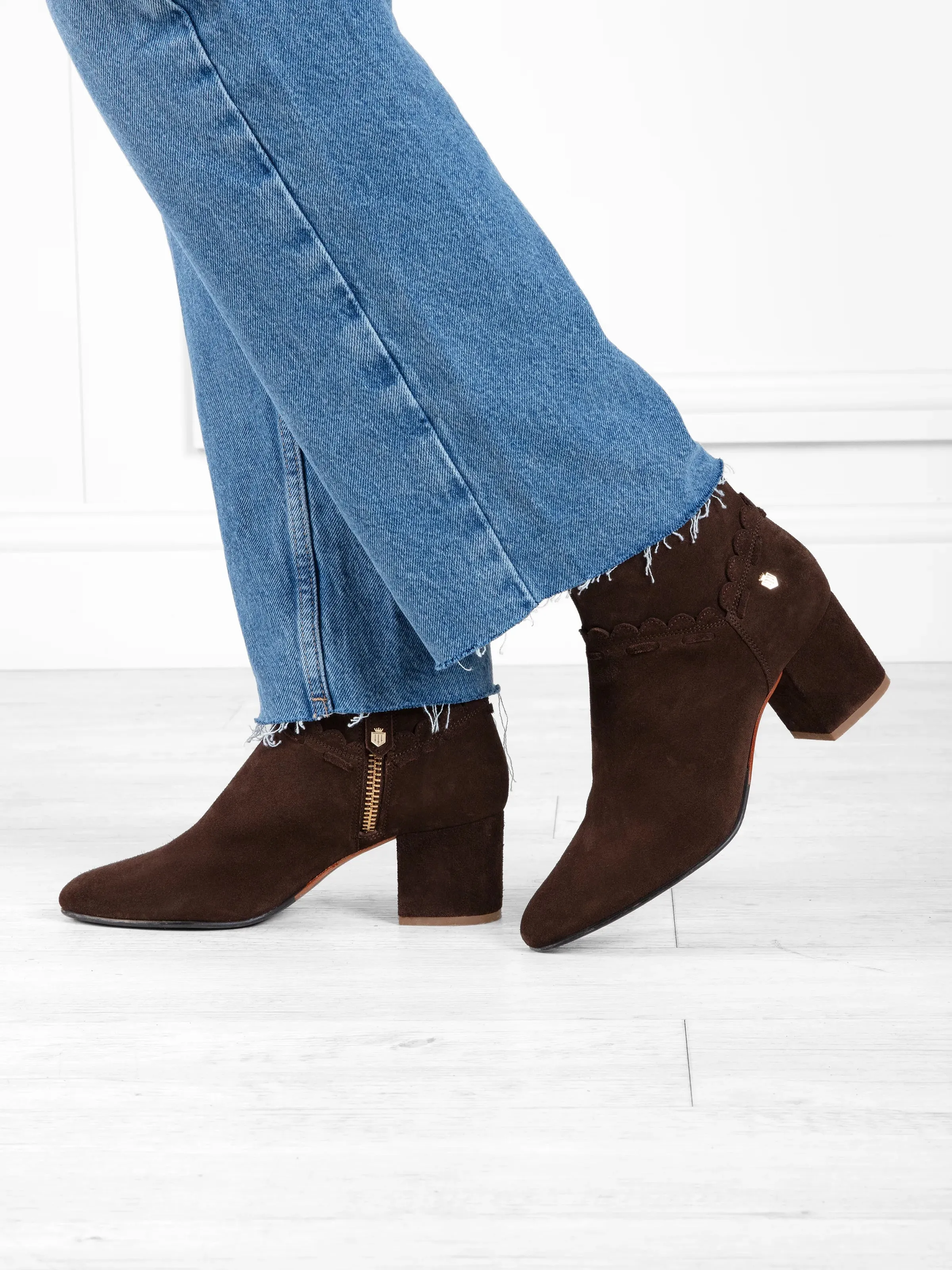 Durable Sole Bakewell Ankle Boot - Chocolate
