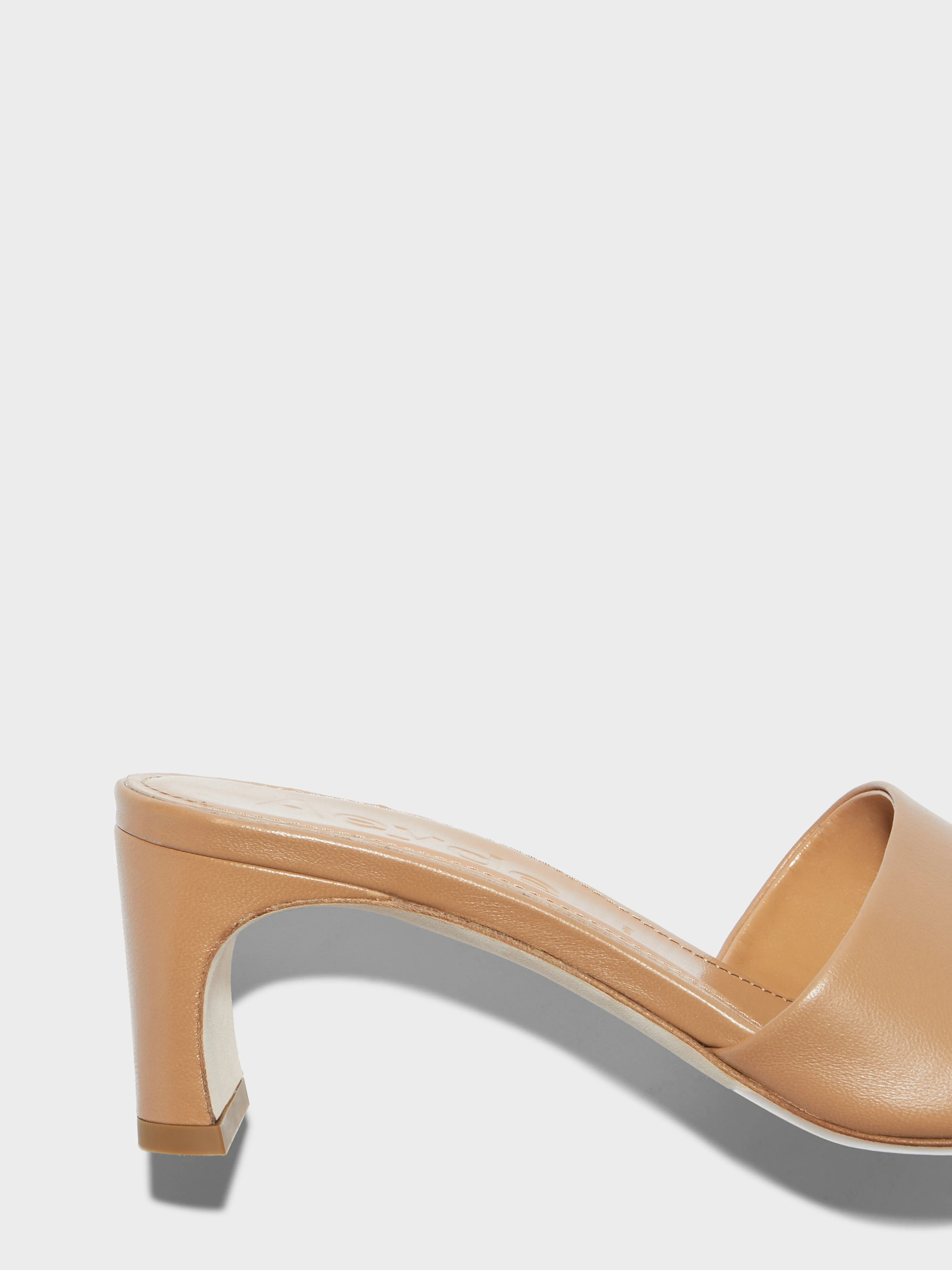 Jeanie Leather Sandals Go Anywhere Day Ready