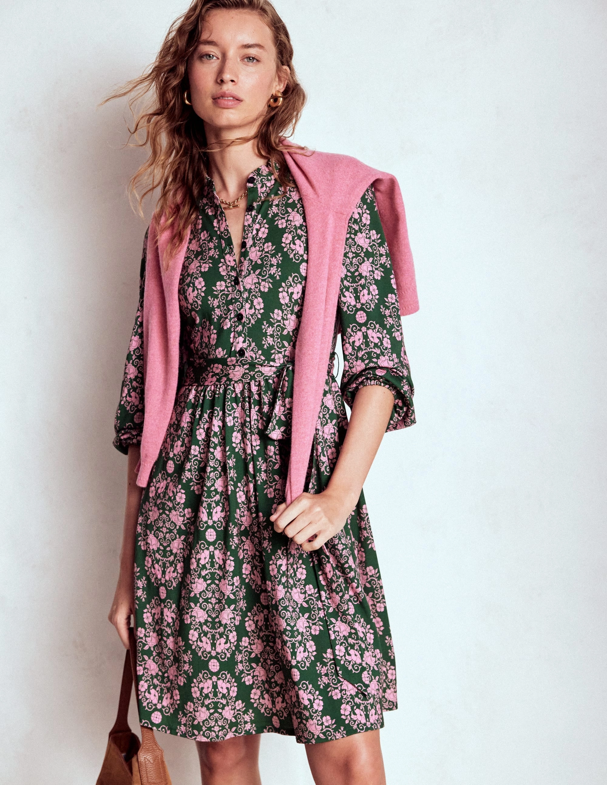 Love Glow Fine Texture Willow Ruffle Neck Shirt Dress-Green, Ornamental Lattice