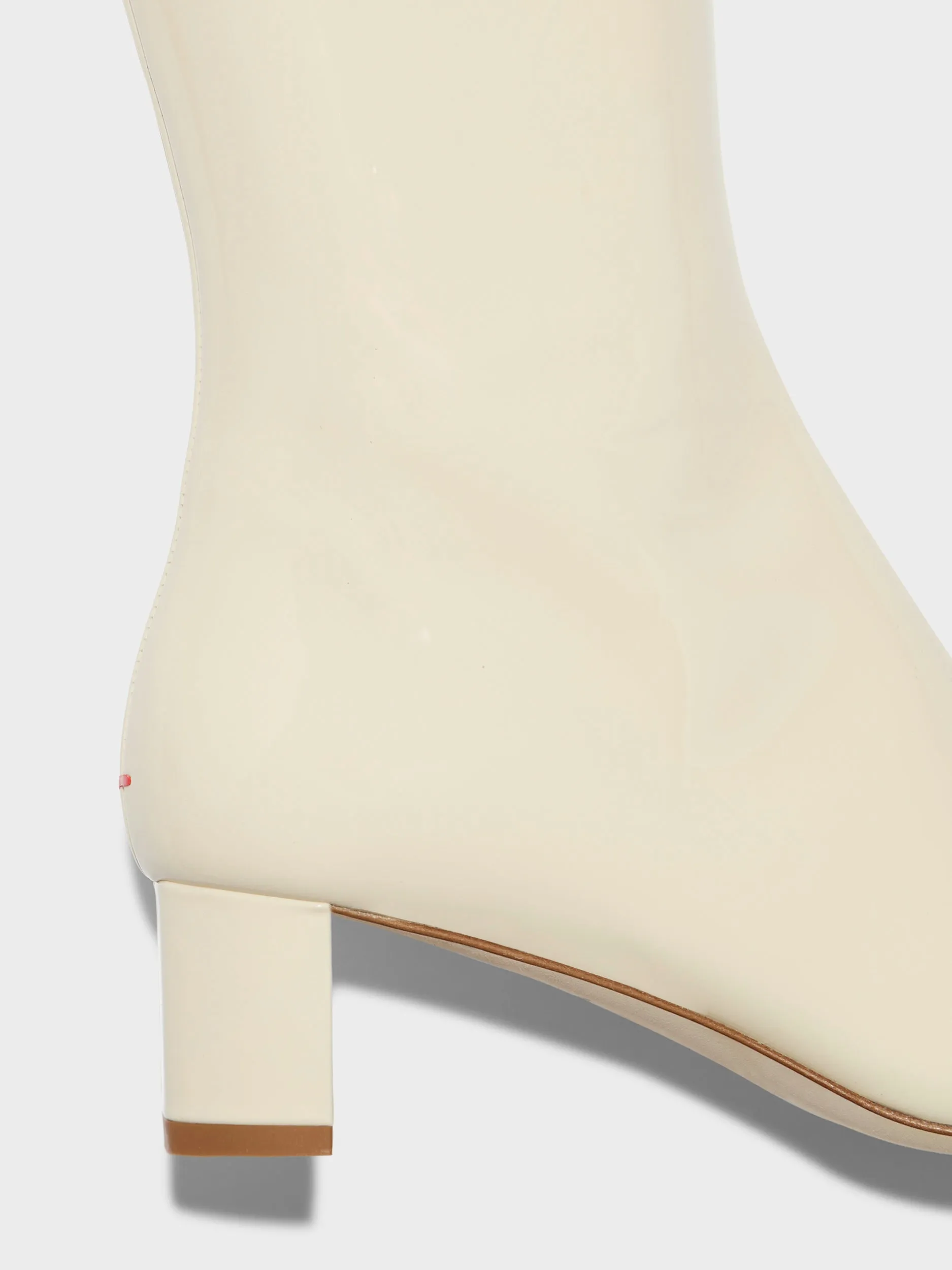 Seamless Comfort Mountain Hike Mud Resistant Weekend Wanderer Marty Patent Knee-High Boots