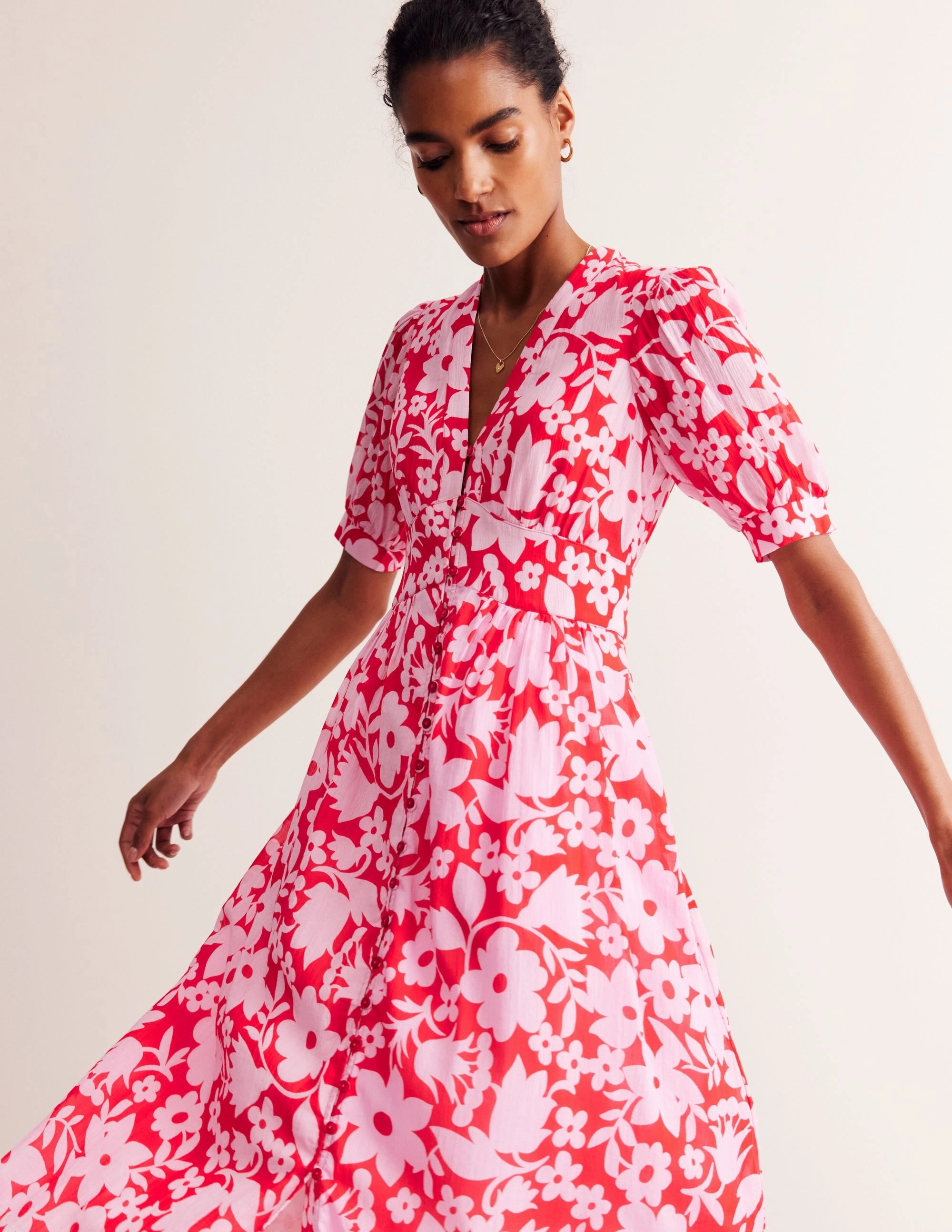 Dress for brunch Elsa Crinkle Midi Tea Dress-Flame Scarlet, Tulip Garden